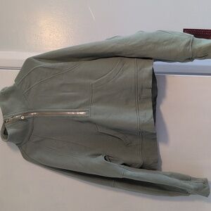 Lululemon scuba Light Green